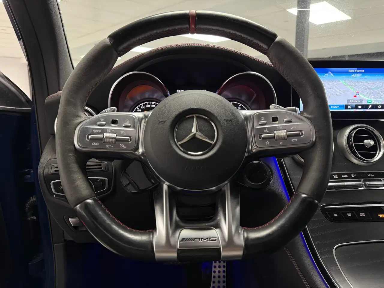 Mercedes-Benz GLC снимка Mercedes-Benz GLC