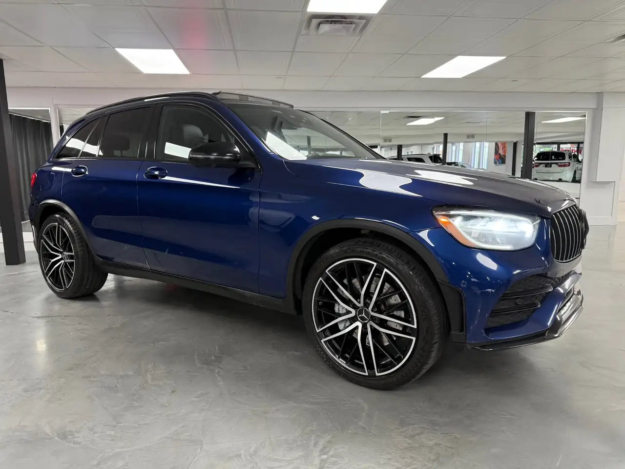 Mercedes-Benz GLC снимка Mercedes-Benz GLC