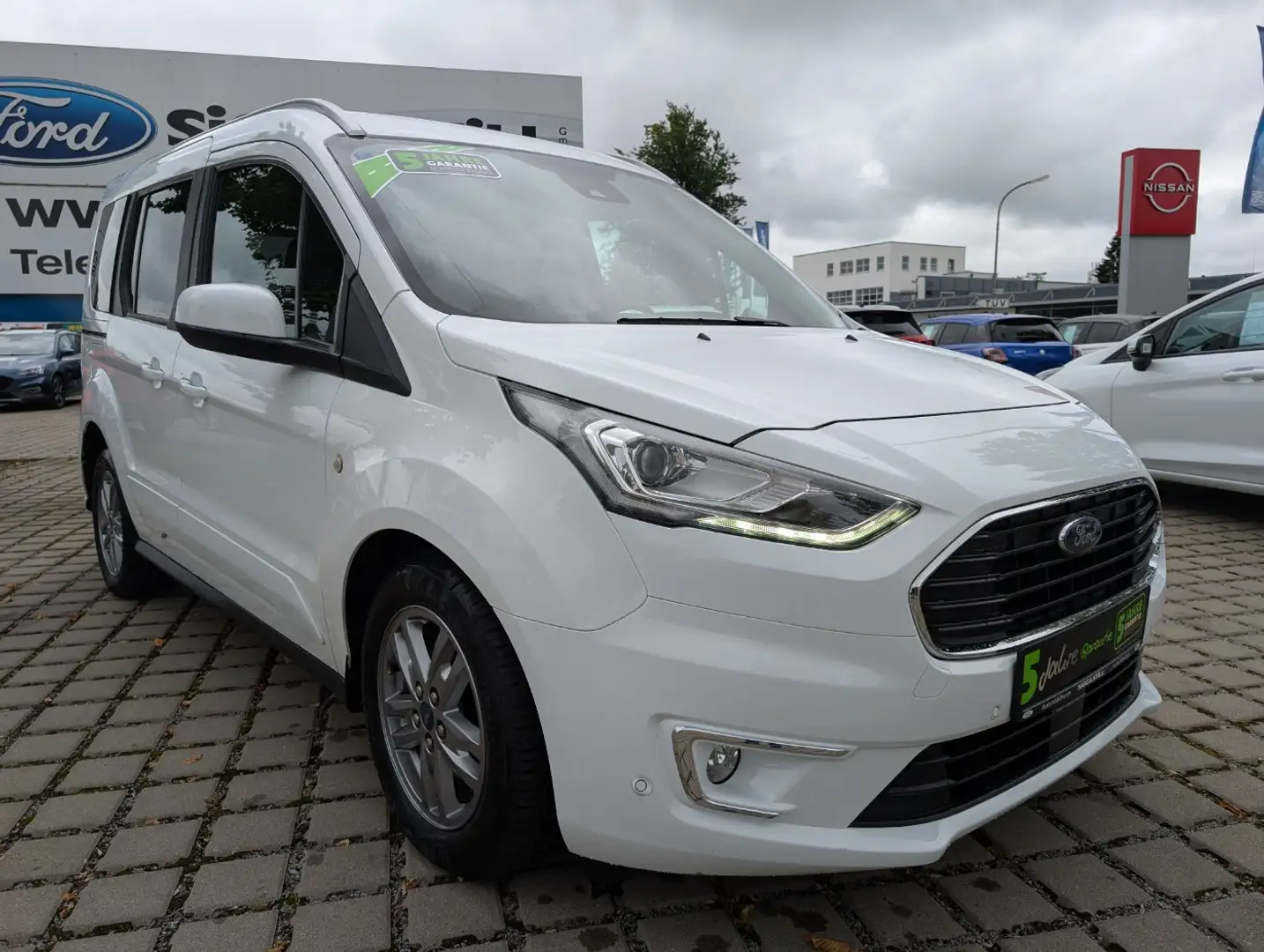 Ford Tourneo Connect 1.5 Titanium PANO*XEN*ACC*TWA*NAV*CAM Blanc - 2