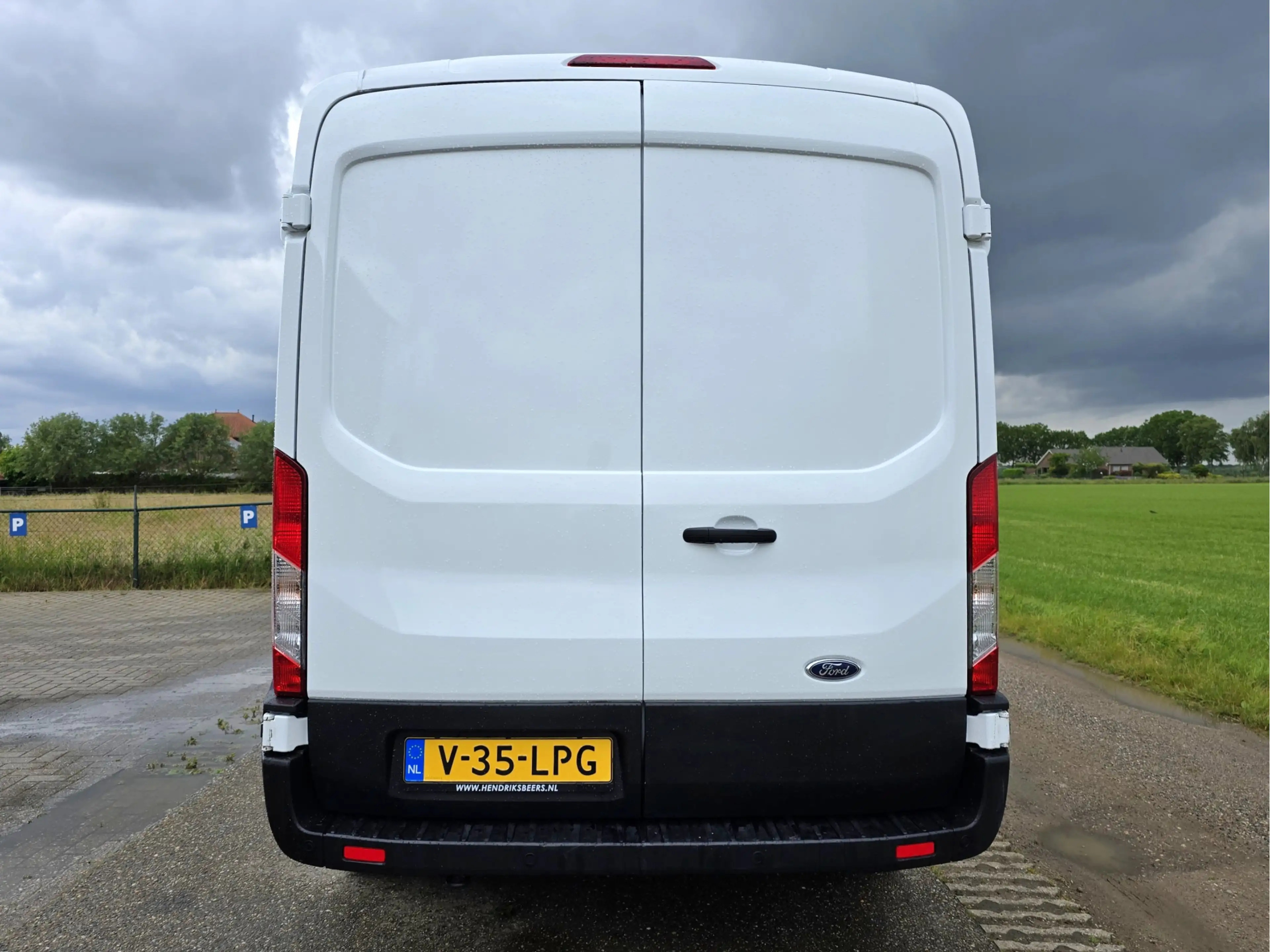 Ford Transit 350 2.0 TDCI L2 H2 - 130 Pk - Euro 6 - Airco - Cru — photo 4