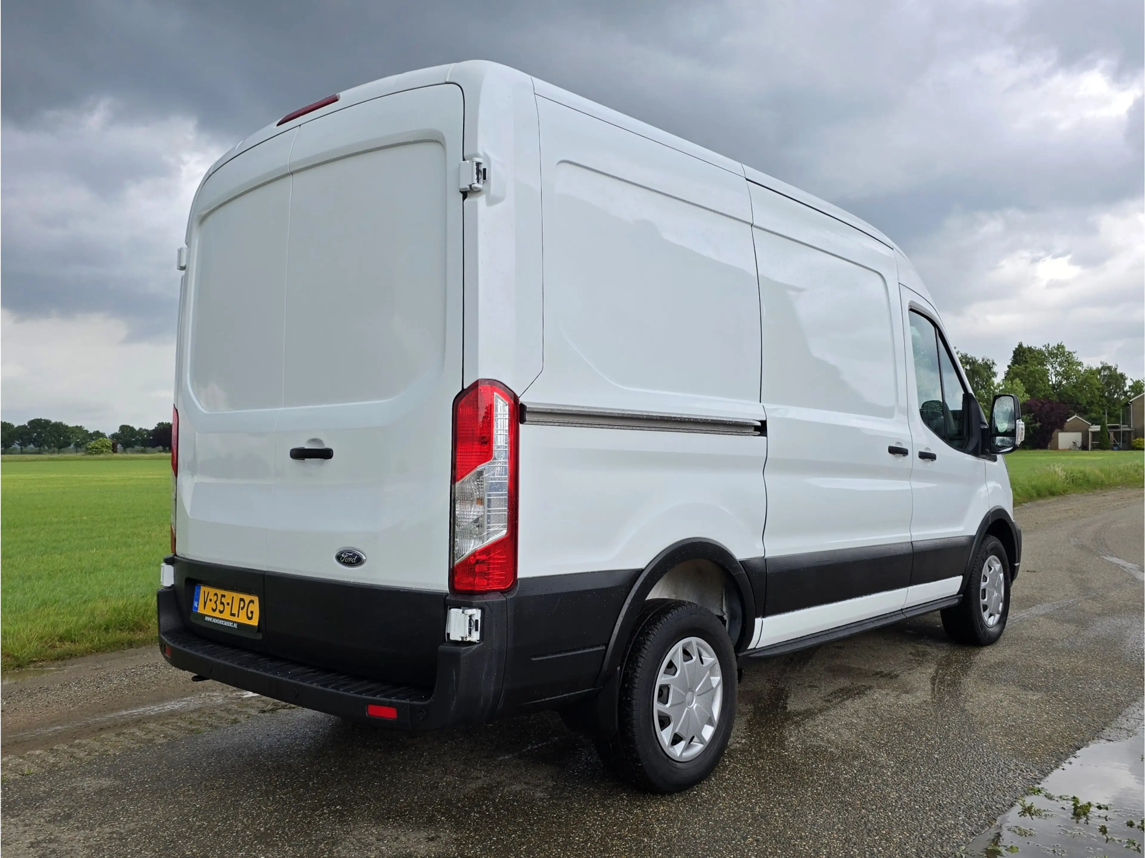 Ford Transit 350 2.0 TDCI L2 H2 - 130 Pk - Euro 6 - Airco - Cru — photo 7