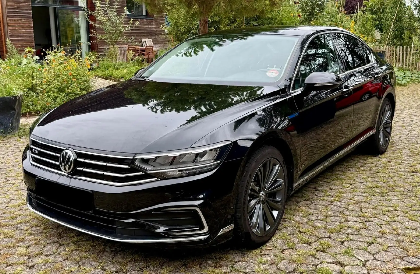 Volkswagen Passat 1.4 TSI Plug-In-Hybrid DSG GTE Schwarz - 1