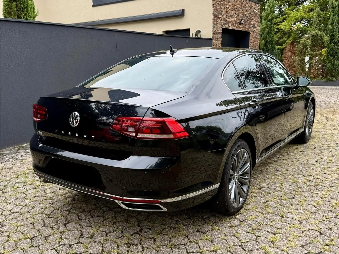 Volkswagen Passat 1.4 TSI Plug-In-Hybrid DSG GTE Schwarz - 2