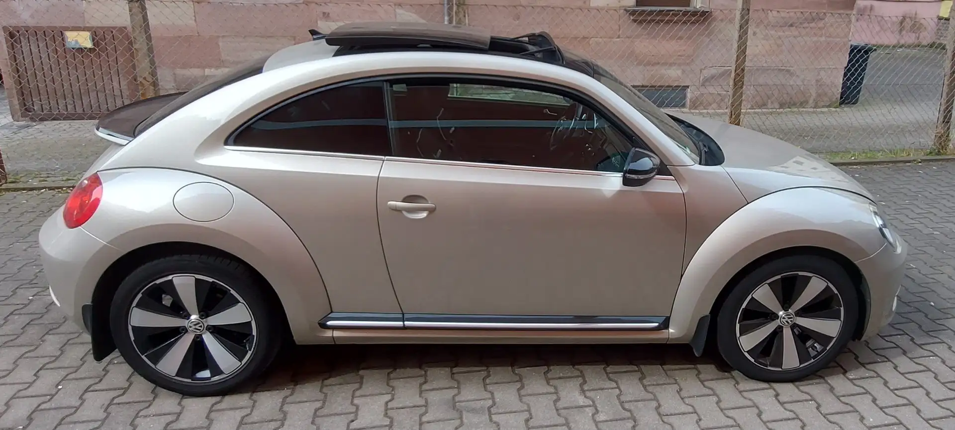 Volkswagen Beetle Sport Grau - 1