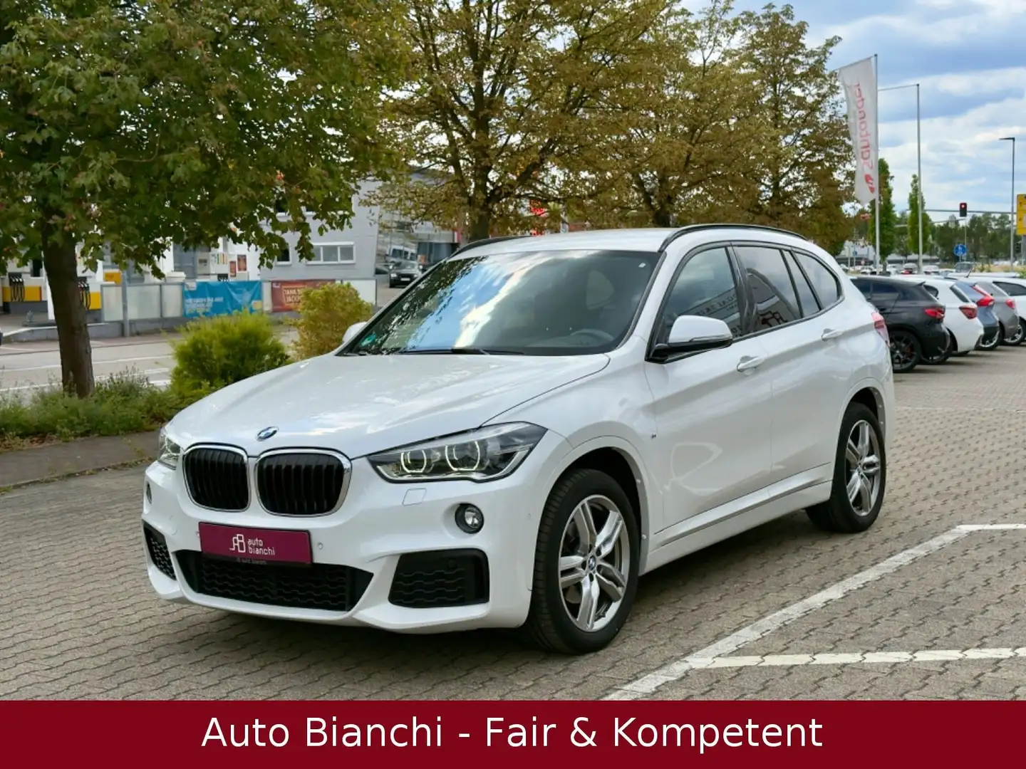 BMW X1 xDrive 18 d M Sport *LED *Alcantara *Navi Weiß - 1