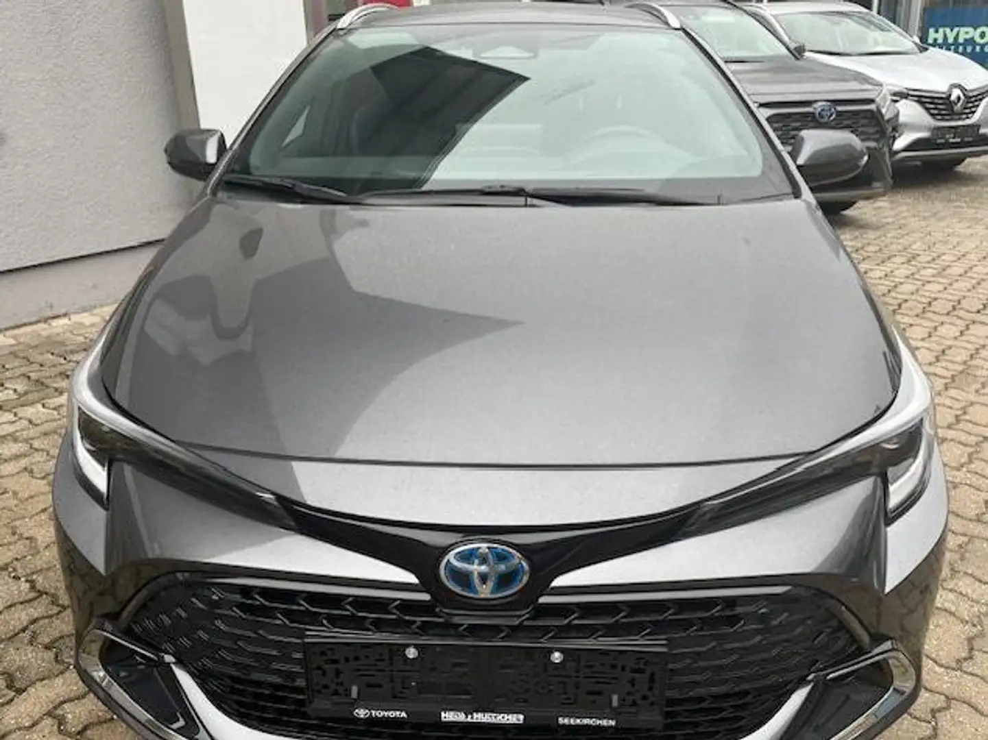 Toyota Corolla 1,8 Hybrid Touring Sports Active Drive Grau - 2