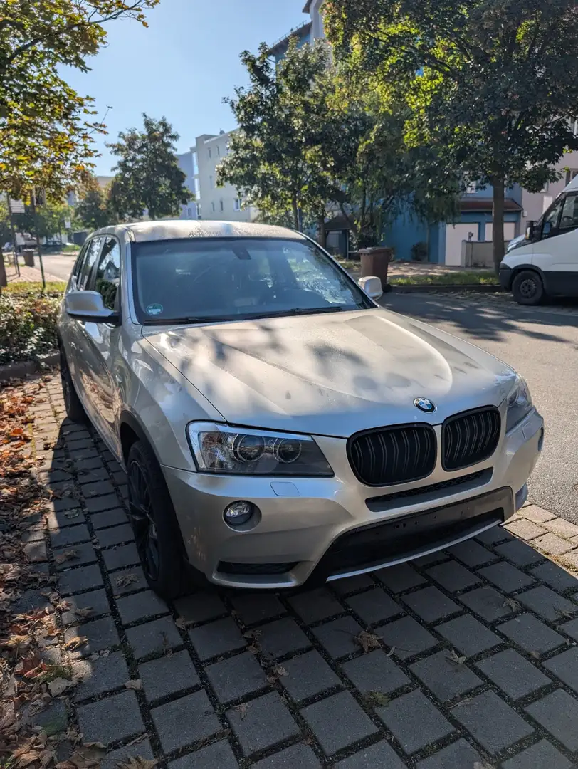 BMW X3 xDrive 20 d Grau - 1