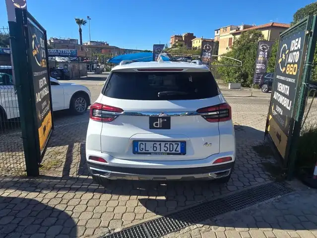 DR Automobiles DR4 view 5