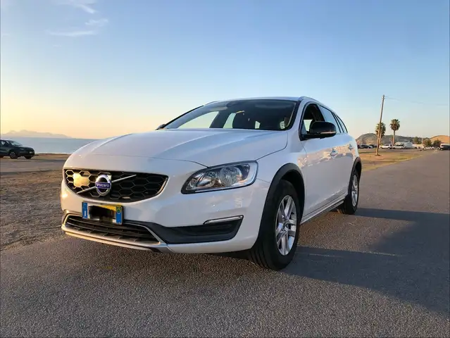 Volvo V60 Cross Country