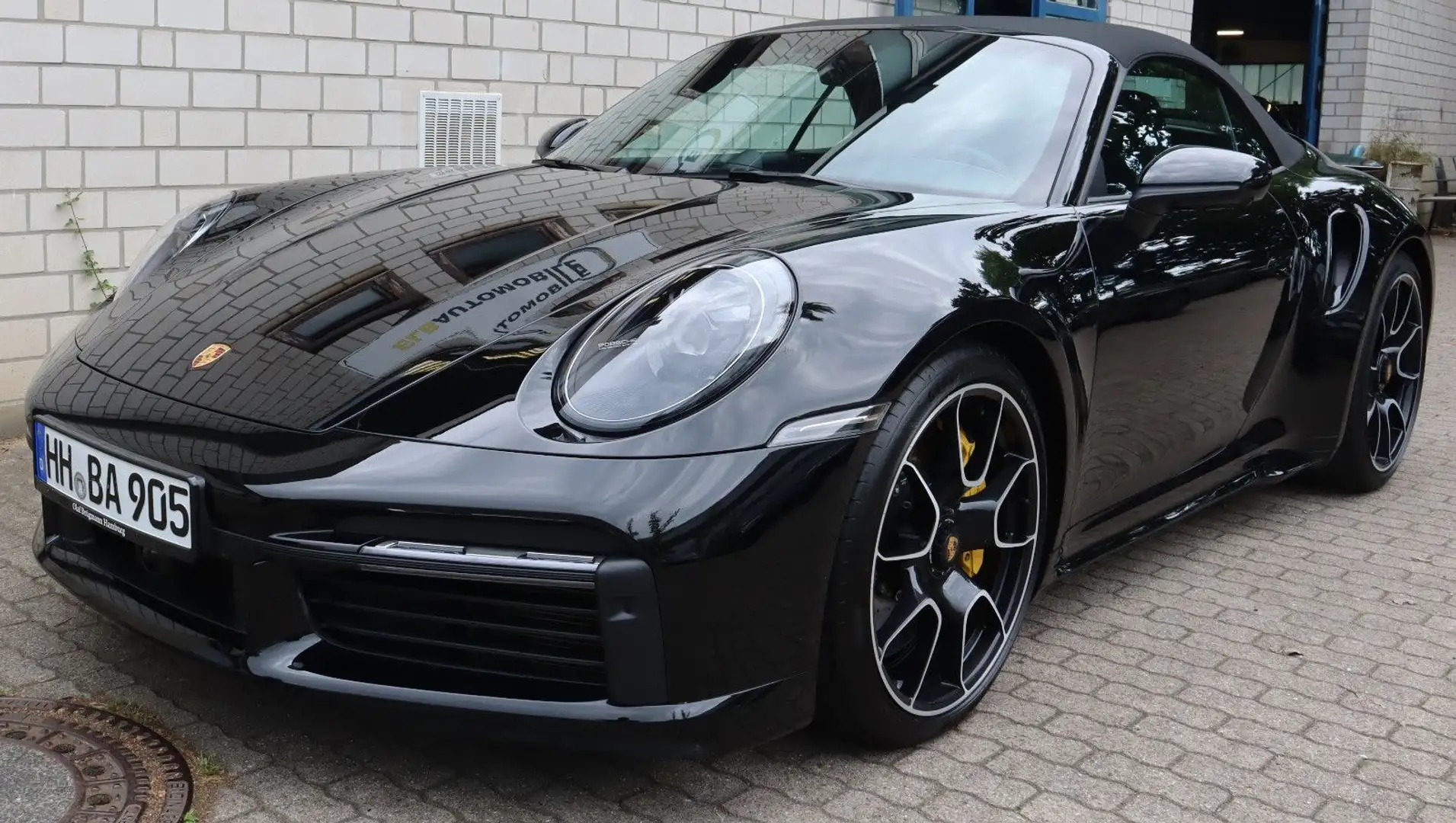 Porsche 911 Turbo S Cabriolet Inno/Matrix/LederPack/Lift Zwart - 2