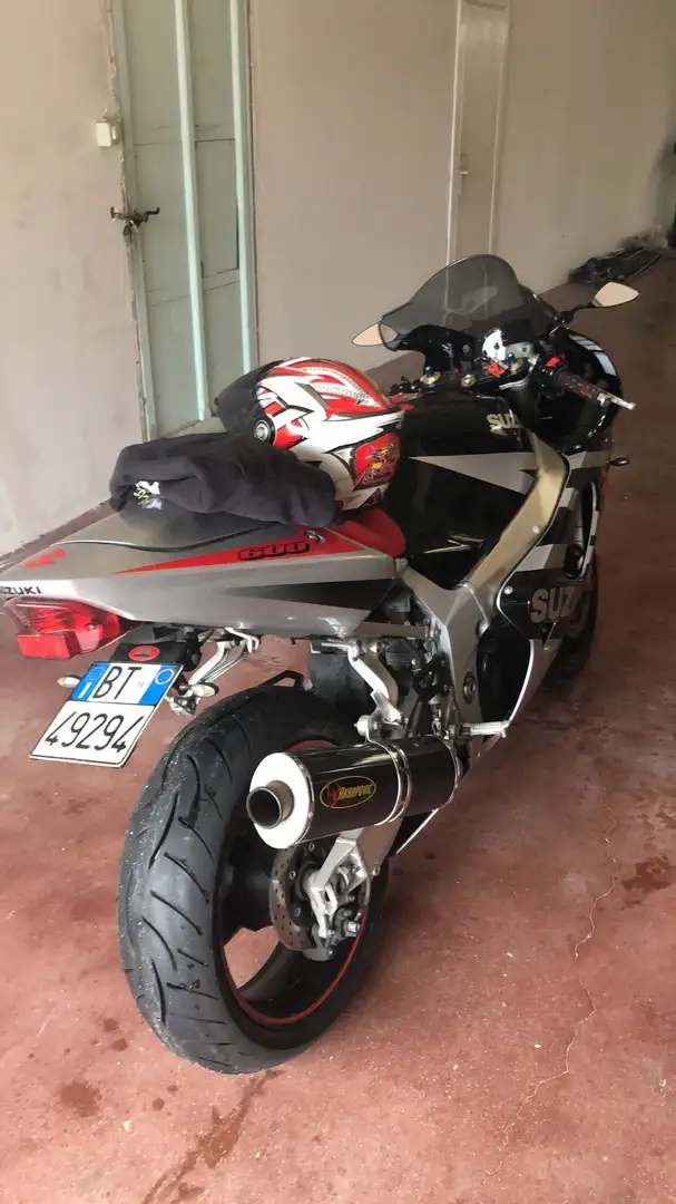 Suzuki GSX-R 600 K1 - 1