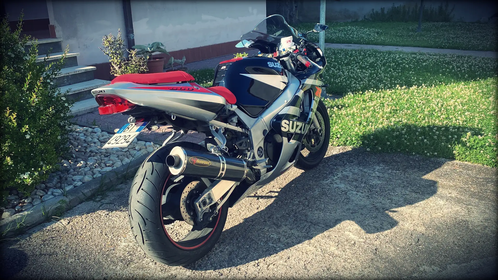 Suzuki GSX-R 600 K1 - 1