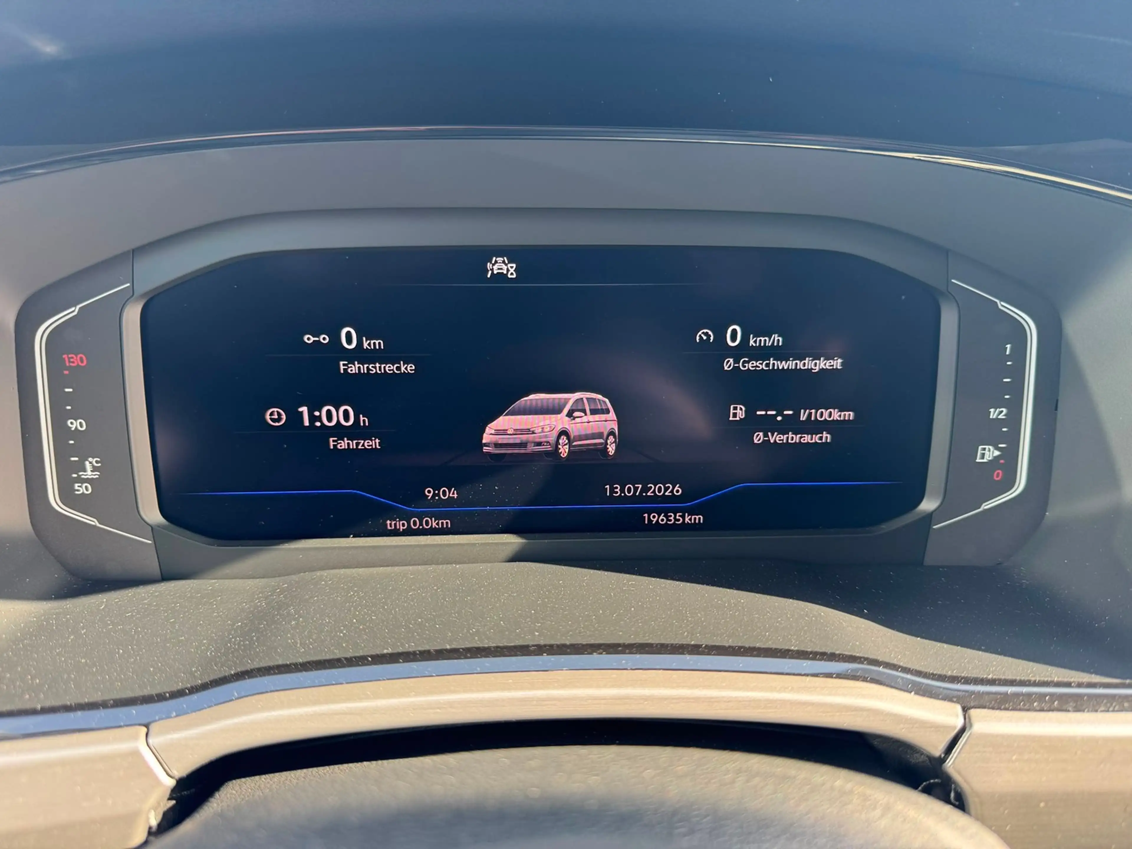 Volkswagen Touran Comfortline 2.0TDI DSG+7SITZER+KAMERA+ACC+LED+ — photo 4