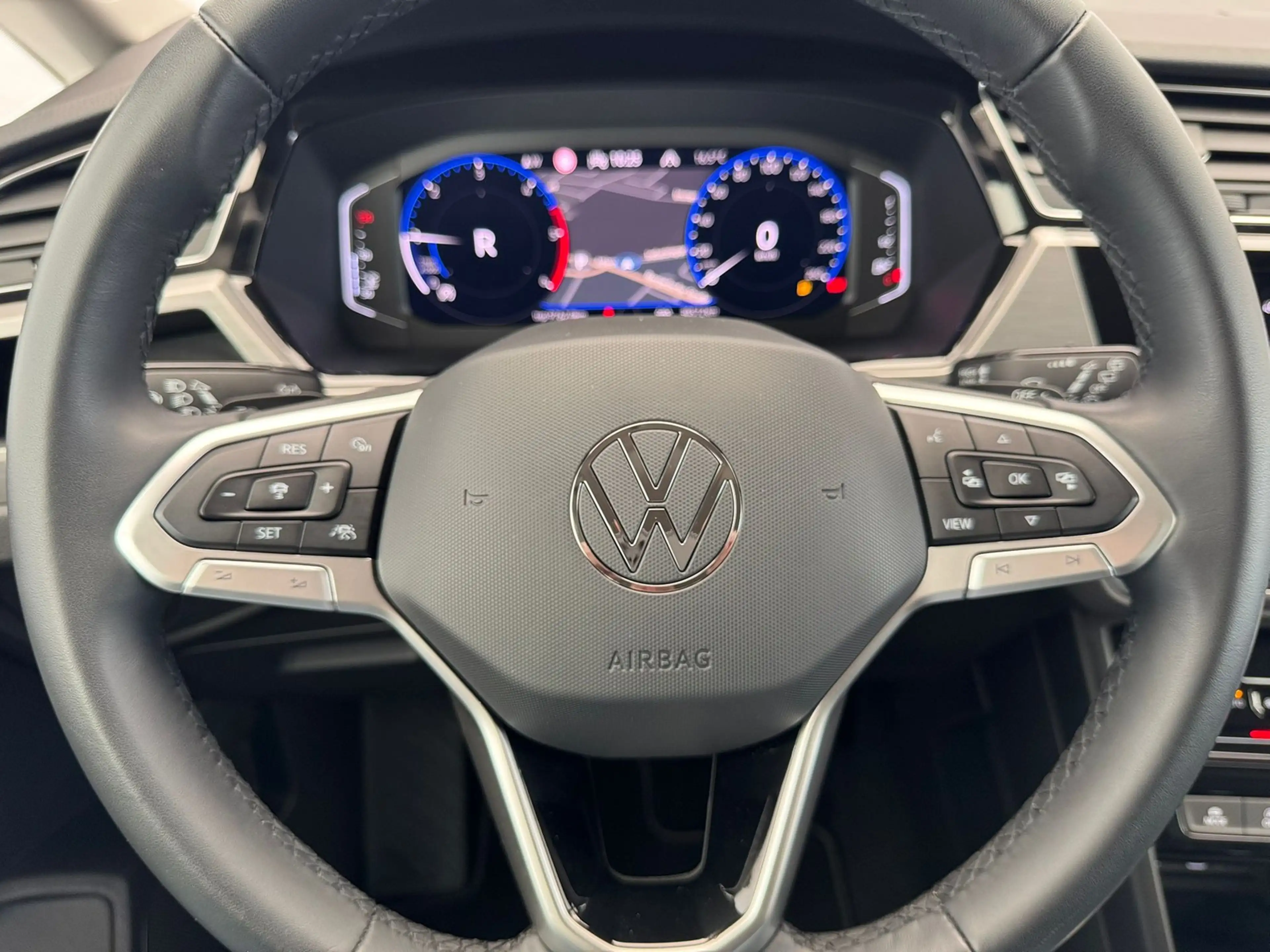Volkswagen Touran Comfortline 2.0TDI DSG+7SITZER+KAMERA+ACC+LED+ — photo 9