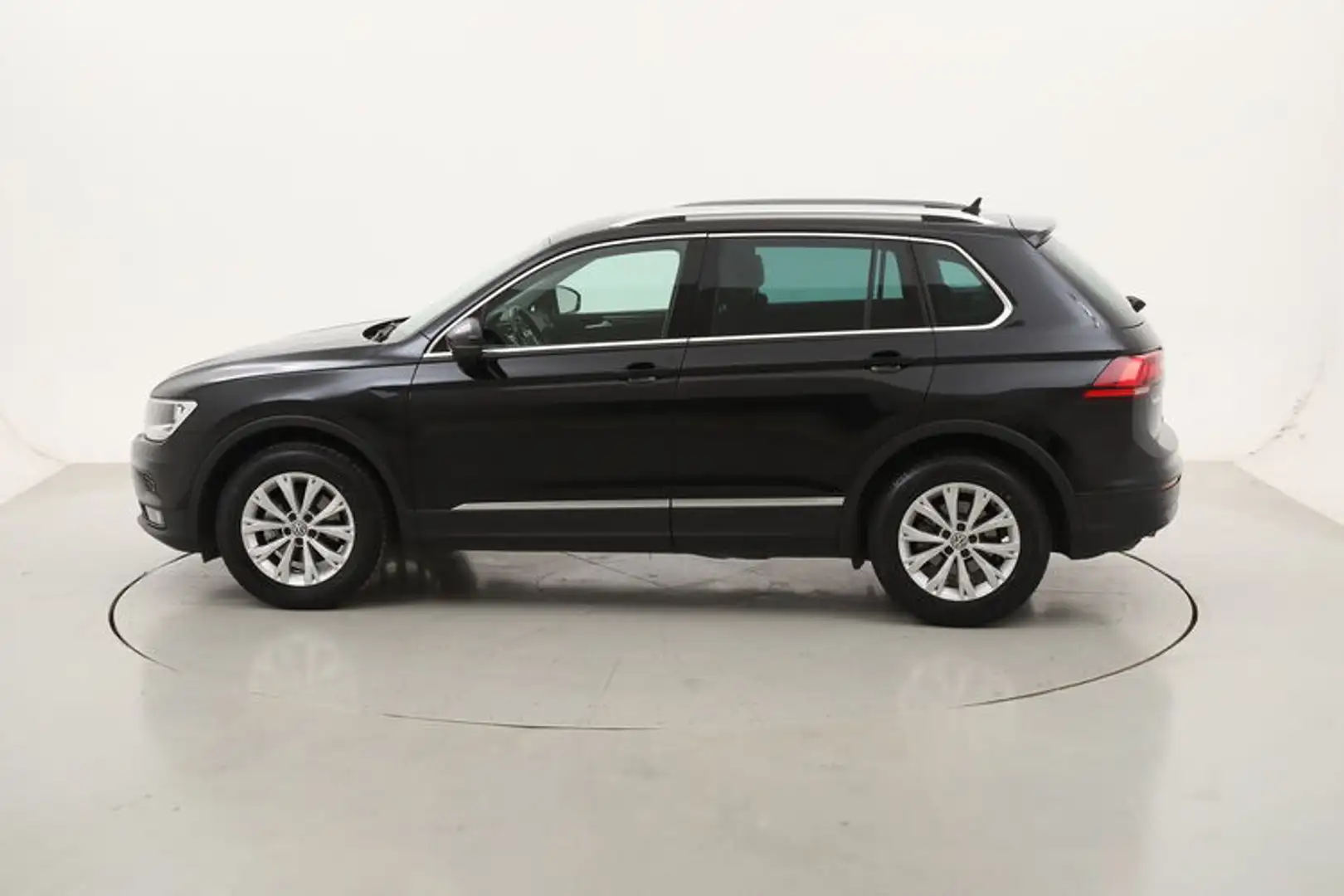 Volkswagen Tiguan Business DSG 2.0 Diesel 150CV Nero - 2