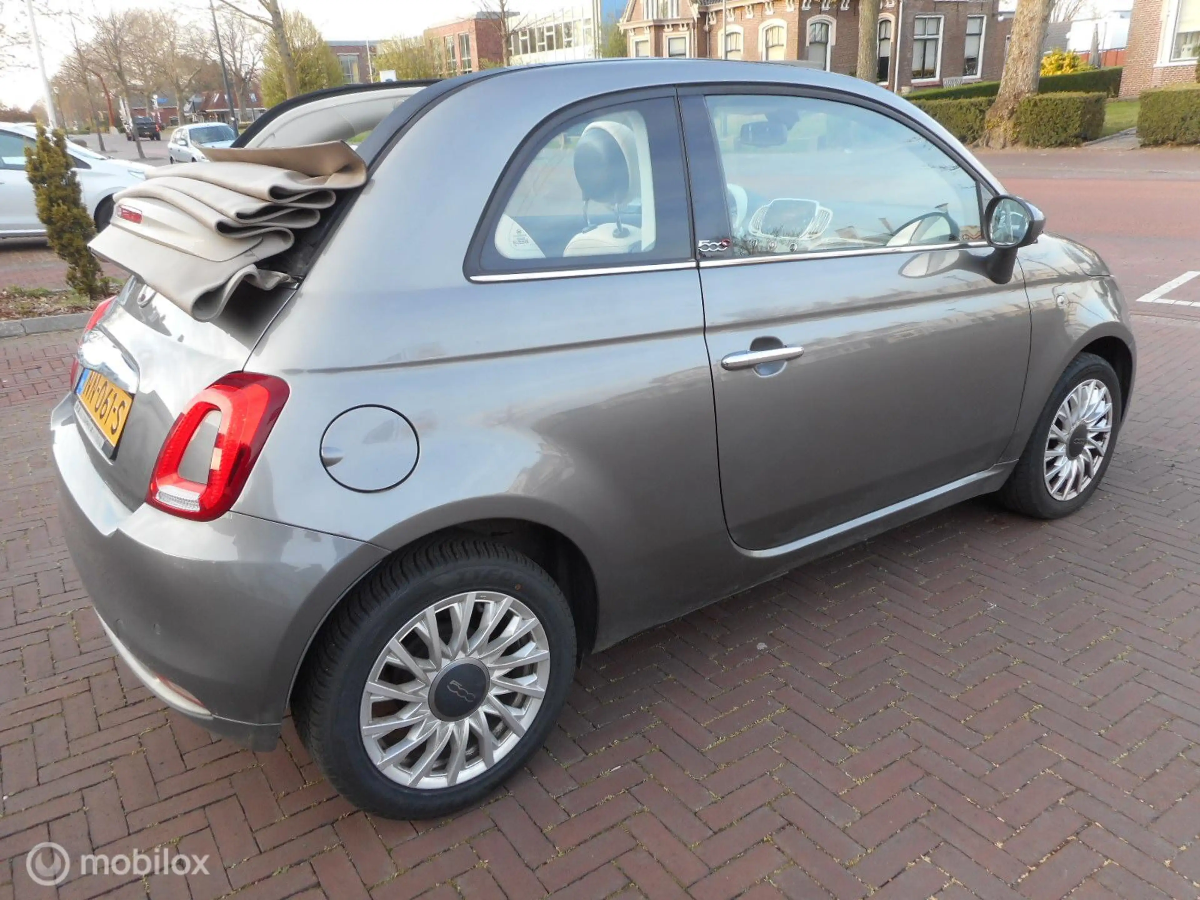 Fiat 500C TwinAir Turbo 80 Lounge ECC+PDC+NAVI+METALLIC+RESE — photo 7