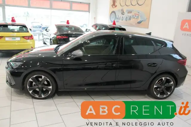 Cupra Leon view 4