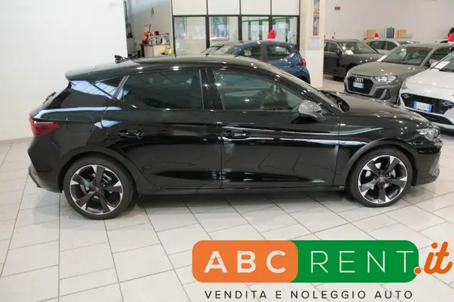 Cupra Leon view 8