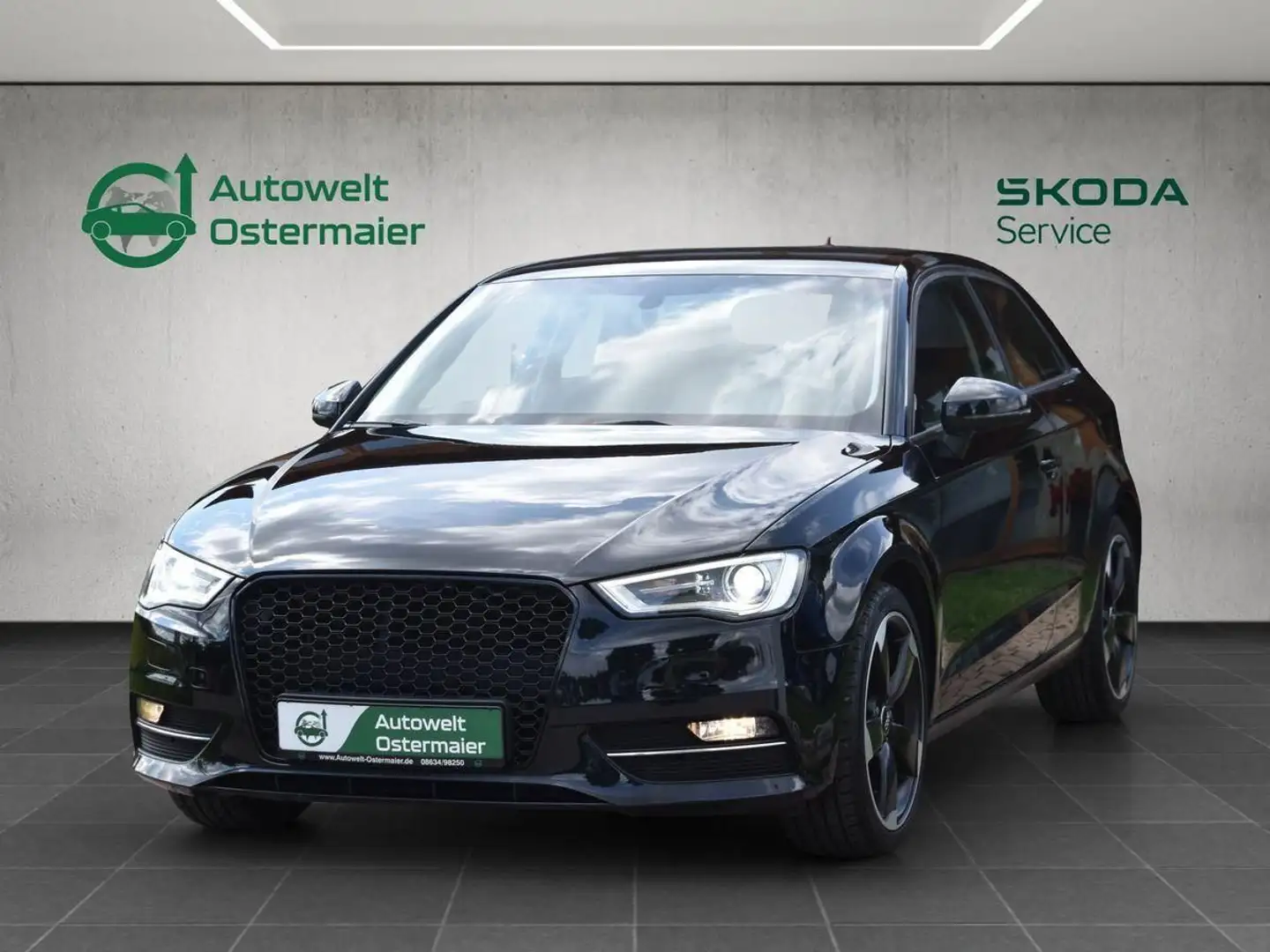 Audi A3 1.4TFSI Attraction*Xenon*SHZ*PDC* Schwarz - 1