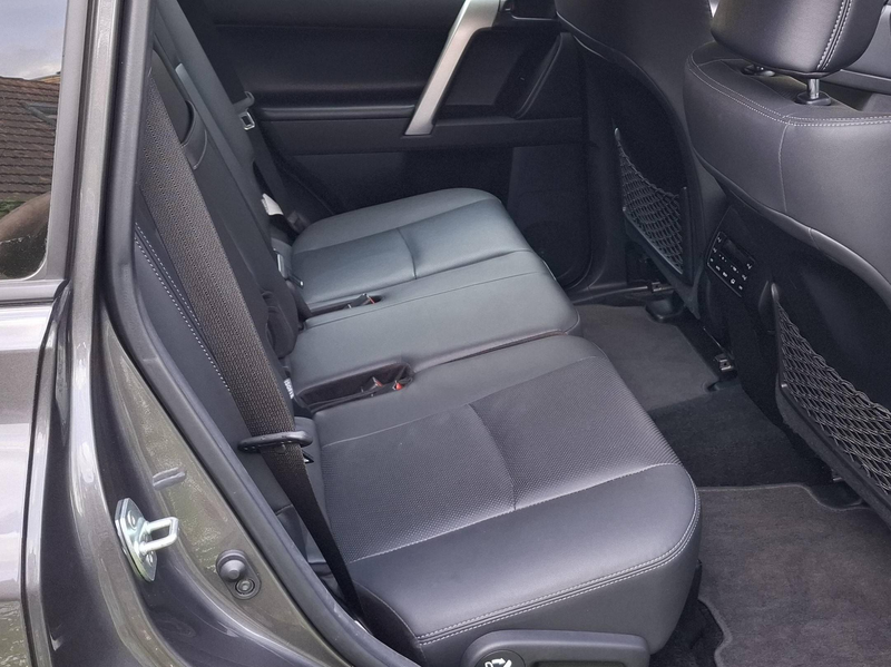 Toyota Land Cruiser D4D LEDER, NAVI, AUTOMATIK, 1.HAND! *TOP-ZUSTAND!* — photo 4