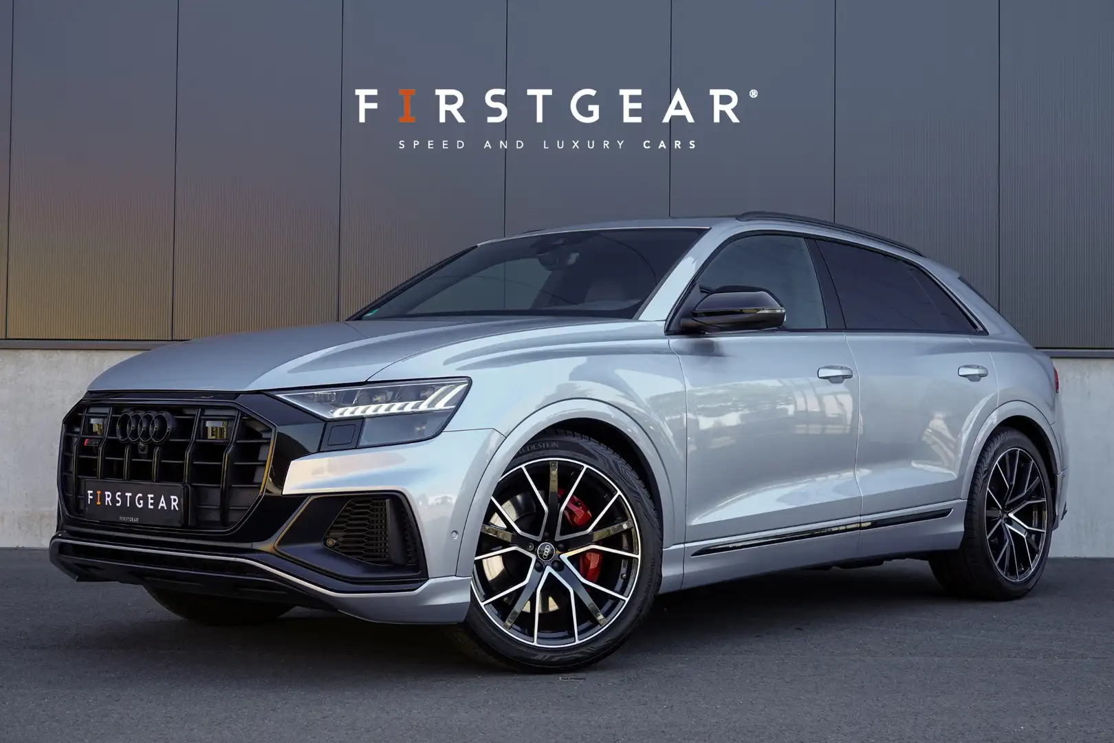 Audi SQ8 4.0 TFSI quattro *Vierwielbesturing / Panorama / B srebrna - 1