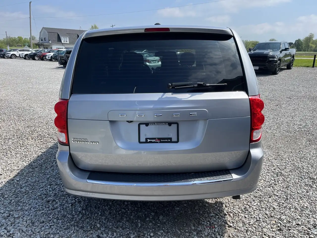 Dodge Grand Caravan снимка Dodge Grand Caravan