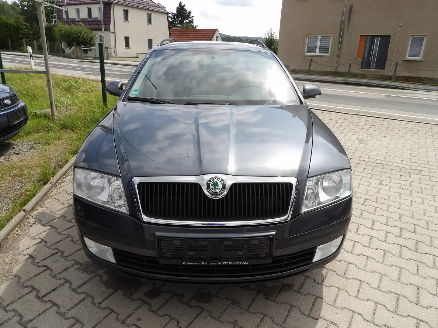 Skoda Octavia Team Edition, Klimaautomatik, HU-AU NEU Grigio - 2
