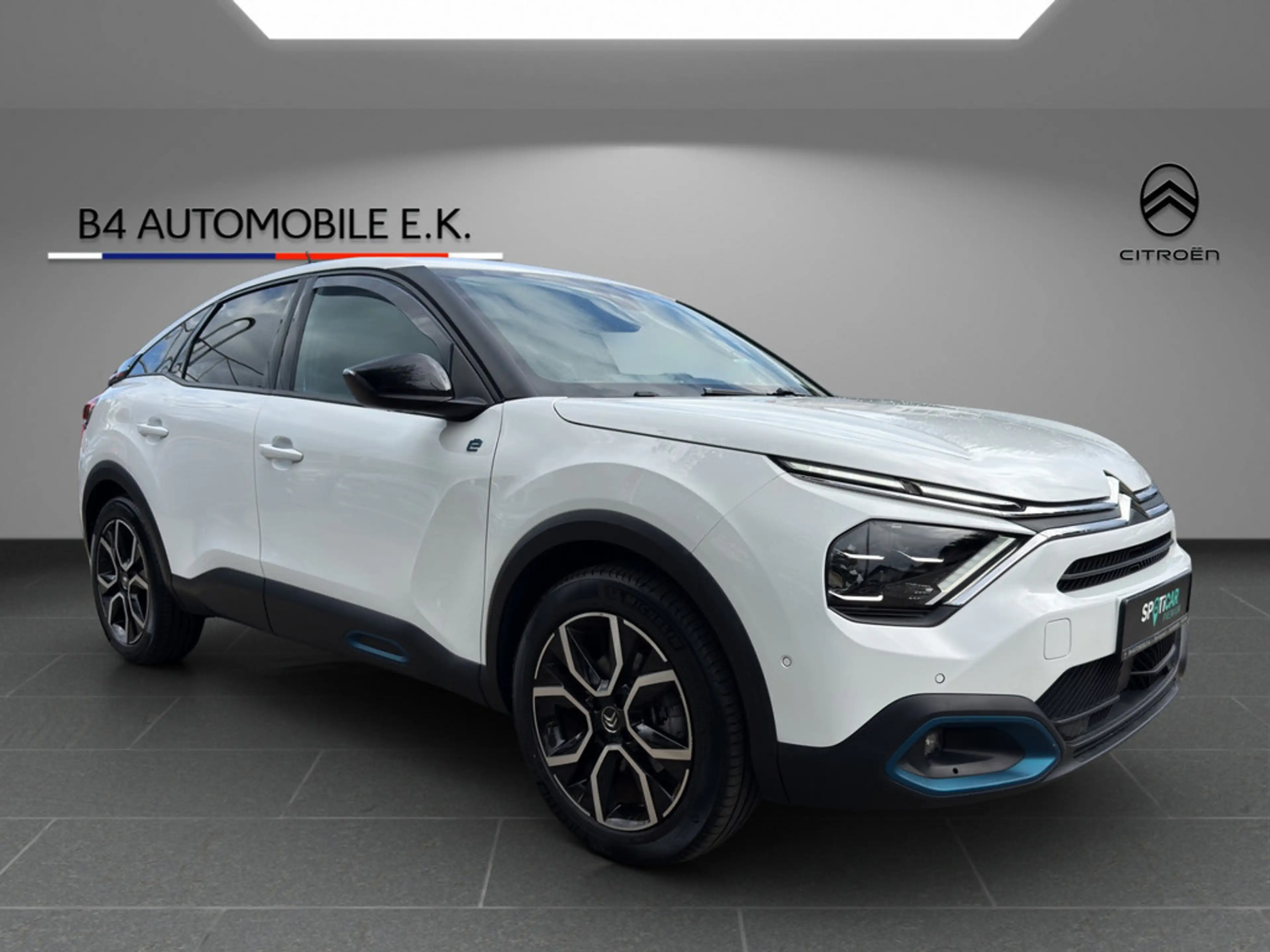 Citroen E-C4 Electric — photo 3