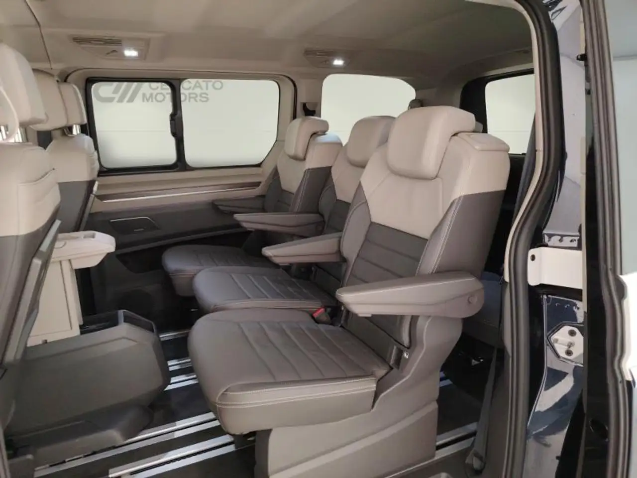 Volkswagen T7 Multivan 2.0 tdi Style 150cv dsg 7p.ti, миниатюра 8