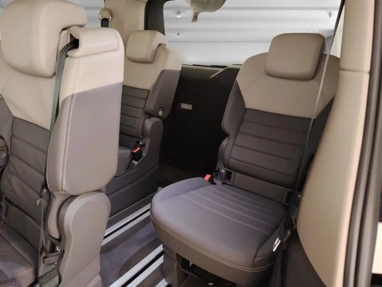 Volkswagen T7 Multivan 2.0 tdi Style 150cv dsg 7p.ti, миниатюра 9