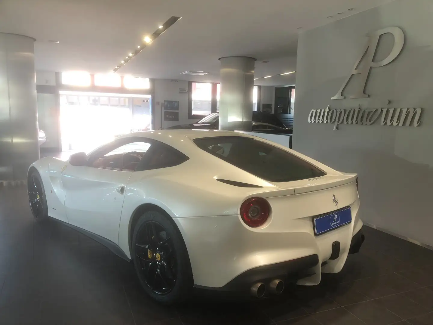 Ferrari F12 F12 Berlinetta DTC Bianco - 2
