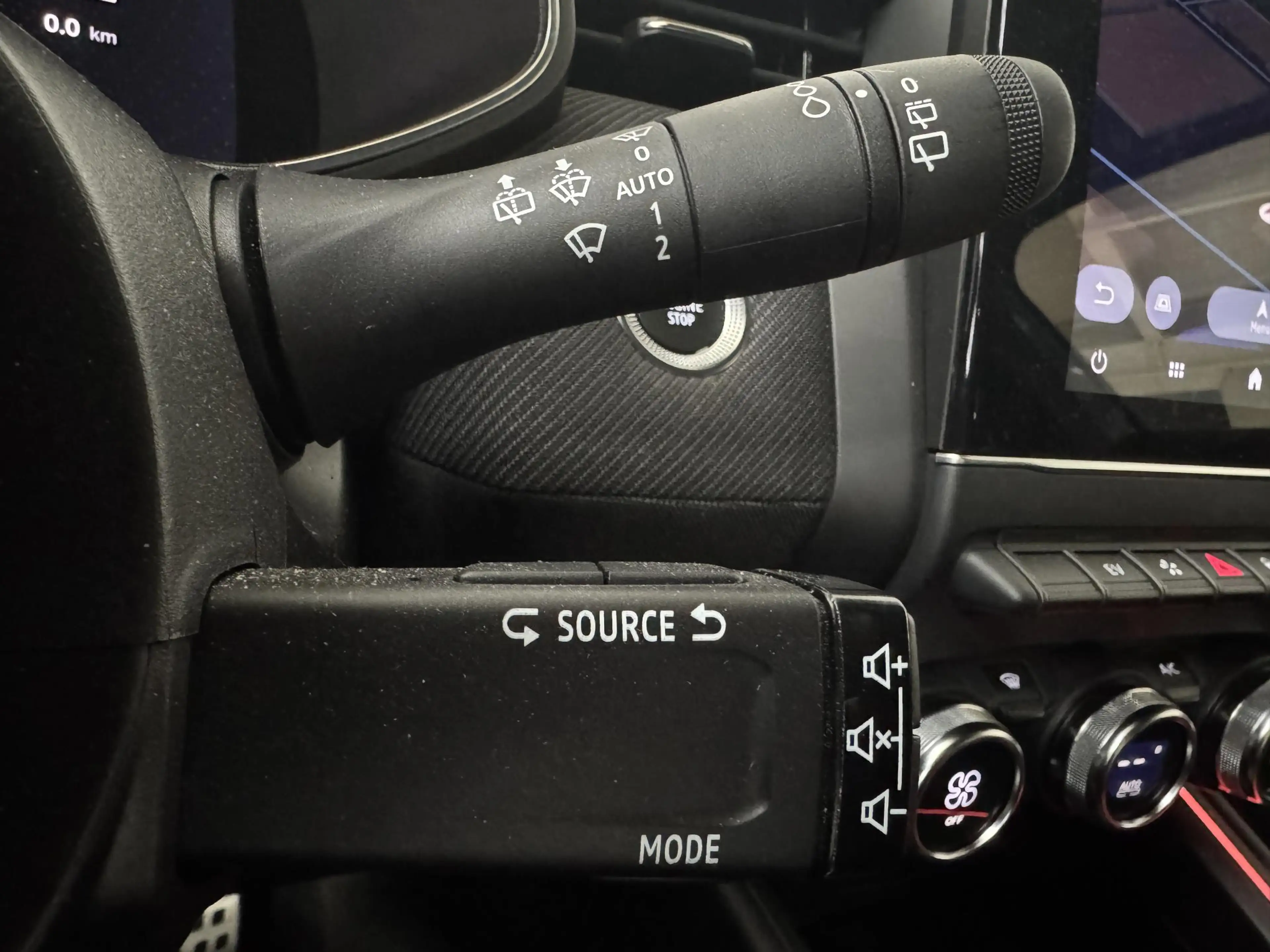 Renault Clio 1.6 E-Tech Full Hybrid 145 Esprit Alpine | Navigat — photo 37
