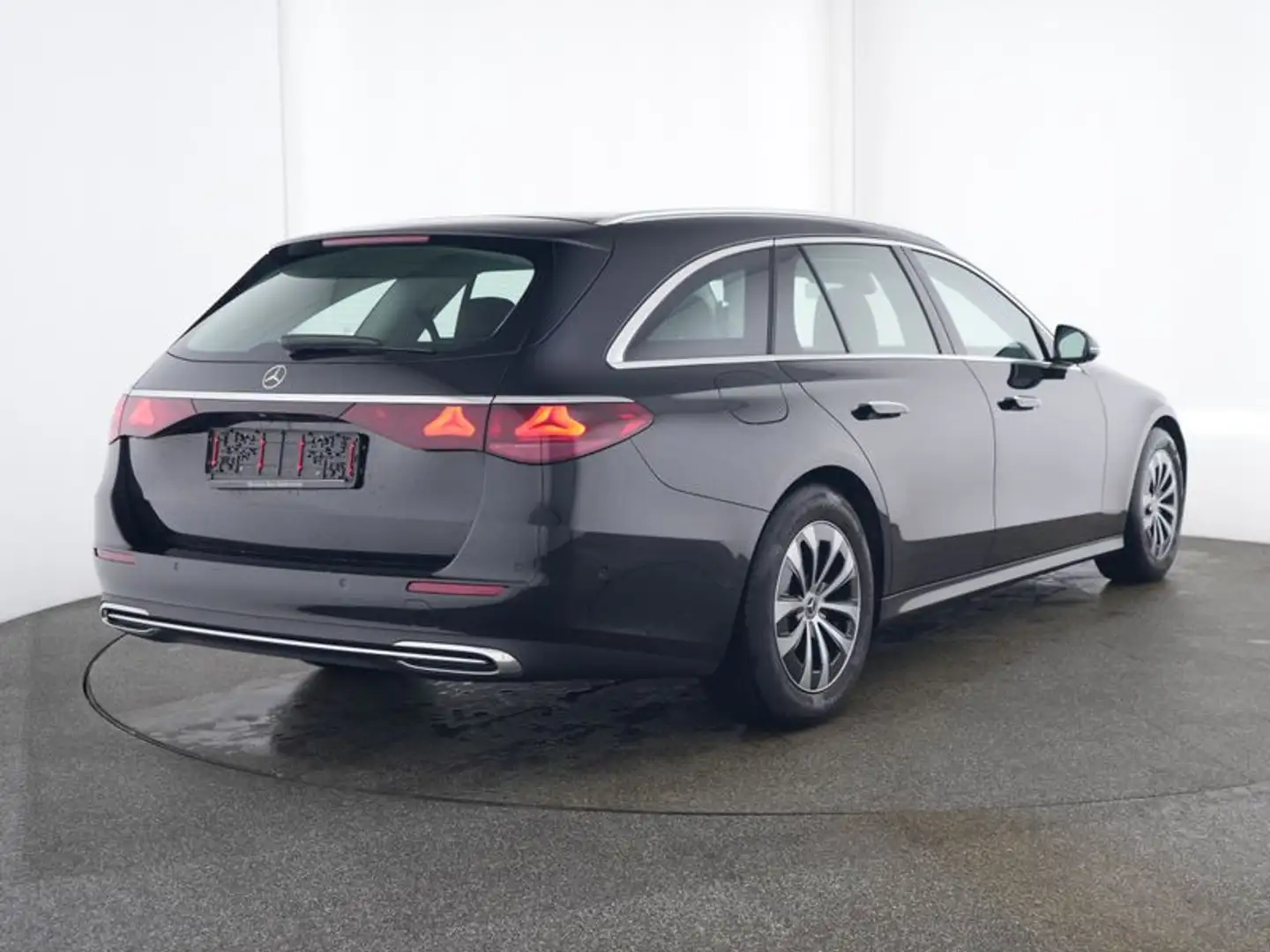 Mercedes-Benz E 200 T Avantgarde/Advanced/LED/Kamera/DAB/AHK/ Schwarz - 2