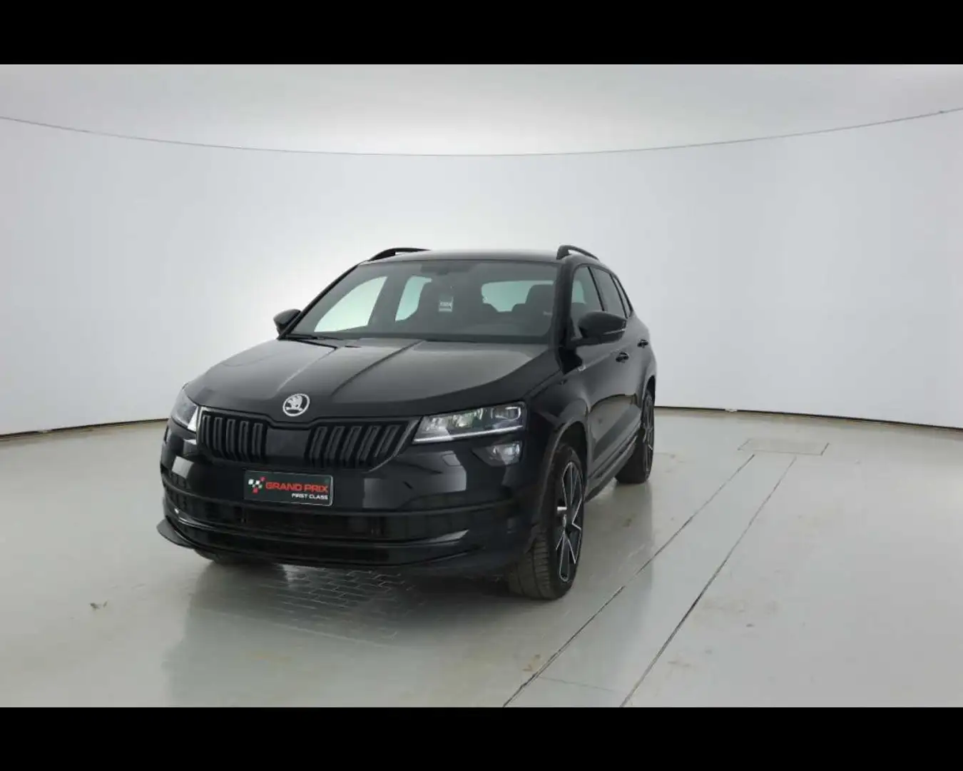 Skoda Karoq 2.0 TDI SCR 4x4 DSG SportLine Černá - 2