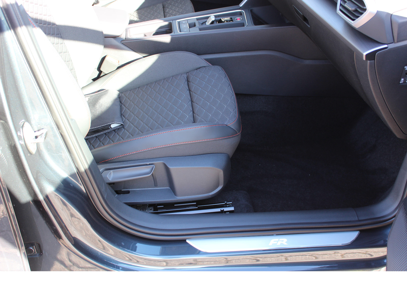 SEAT Leon FR 1,4 e-HYBRID NAVI/18Zoll/LED/Kamera — photo 8