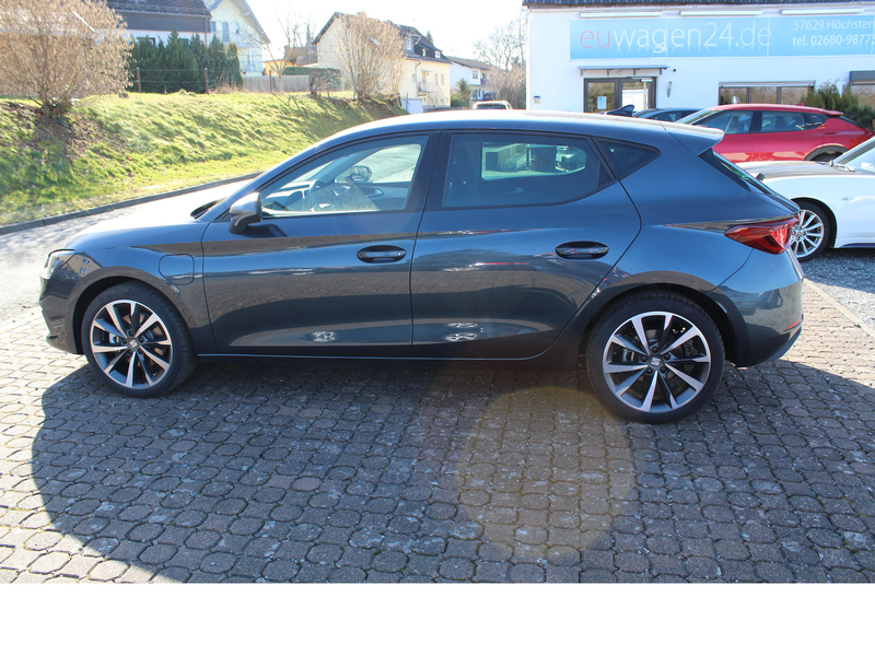 SEAT Leon FR 1,4 e-HYBRID NAVI/18Zoll/LED/Kamera — photo 2