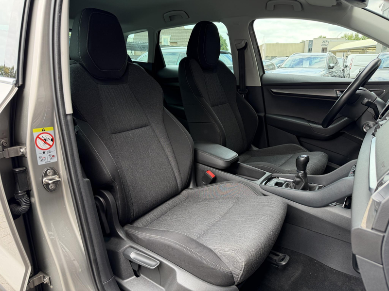 Skoda Karoq 1.5 TSI ACT Style CarPlay | Trekhaak | Dealer OH — photo 5