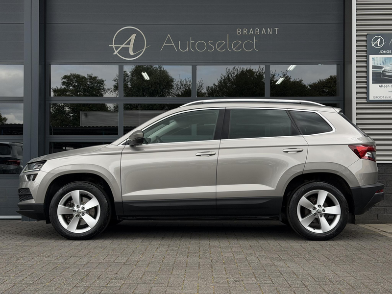 Skoda Karoq 1.5 TSI ACT Style CarPlay | Trekhaak | Dealer OH — photo 9
