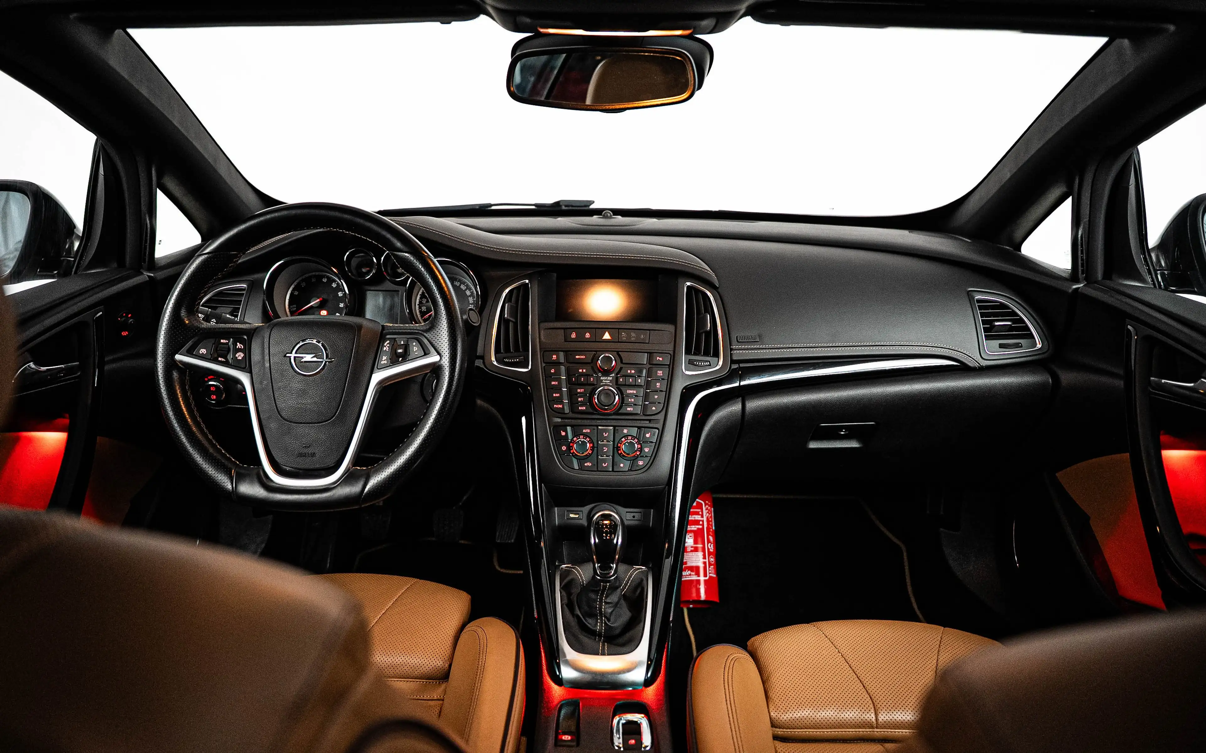 Opel Cascada Cascada 1.4 Turbo Cosmo S — photo 11