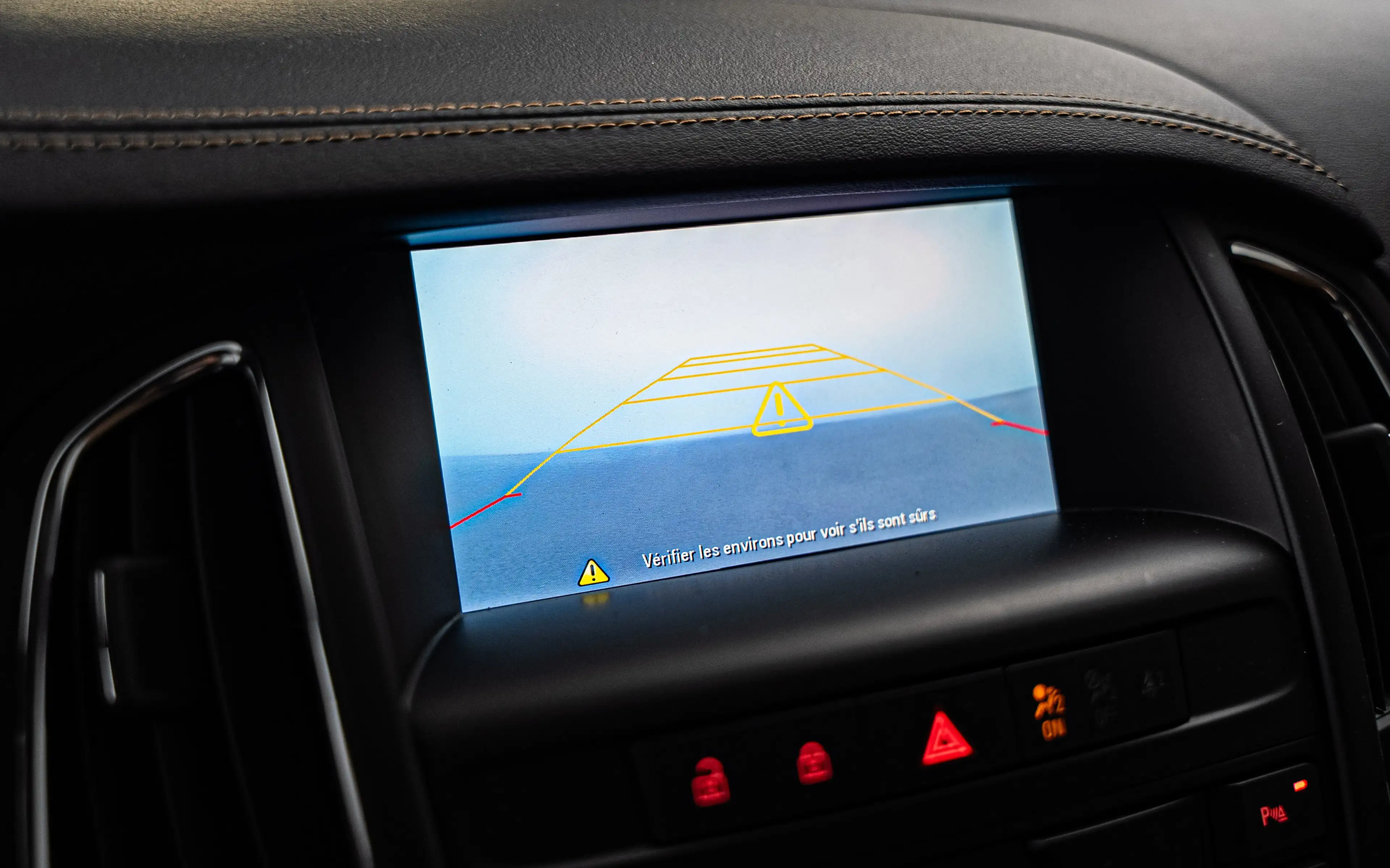 Opel Cascada Cascada 1.4 Turbo Cosmo S — photo 15
