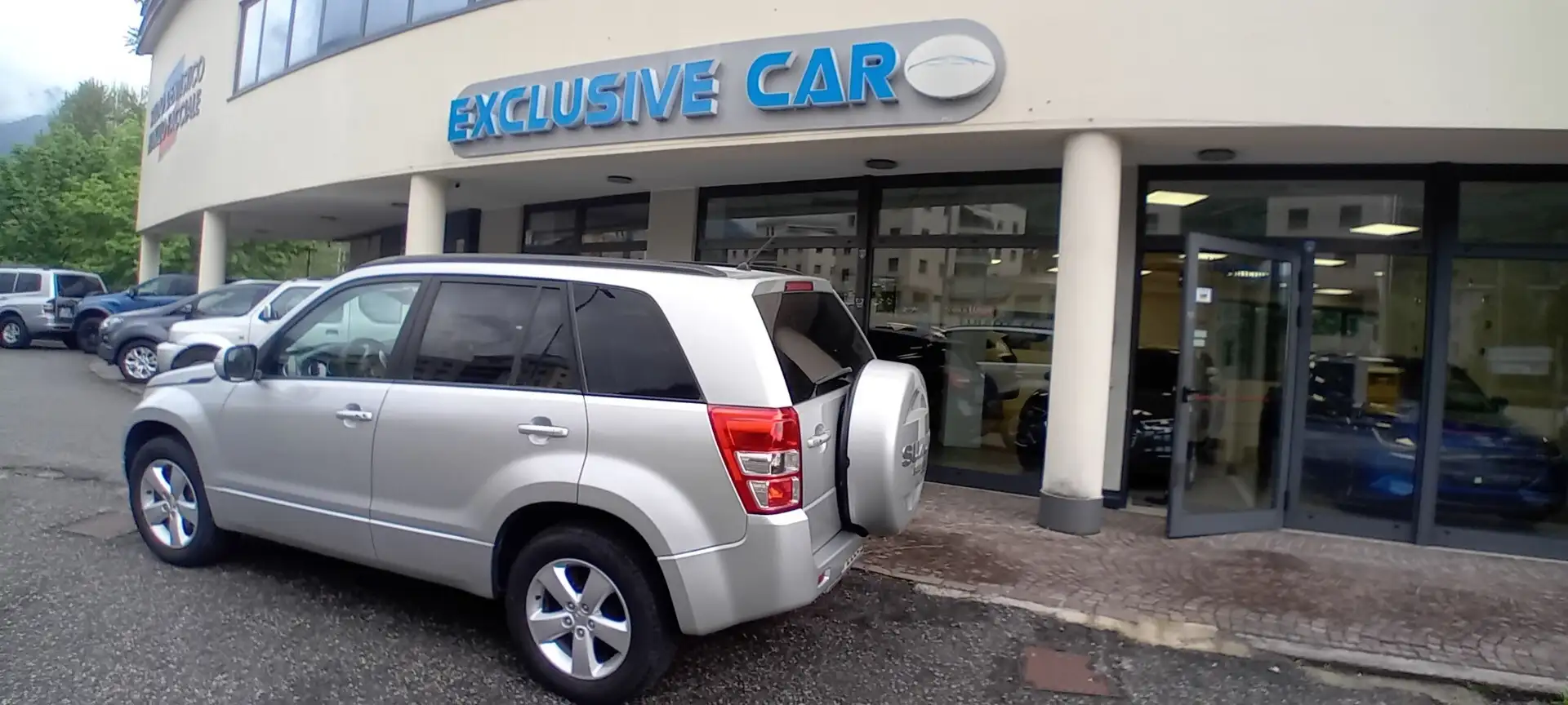Suzuki Grand Vitara Grand Vitara 1.9 DDiS 5 porte Offroad Gümüş rengi - 2