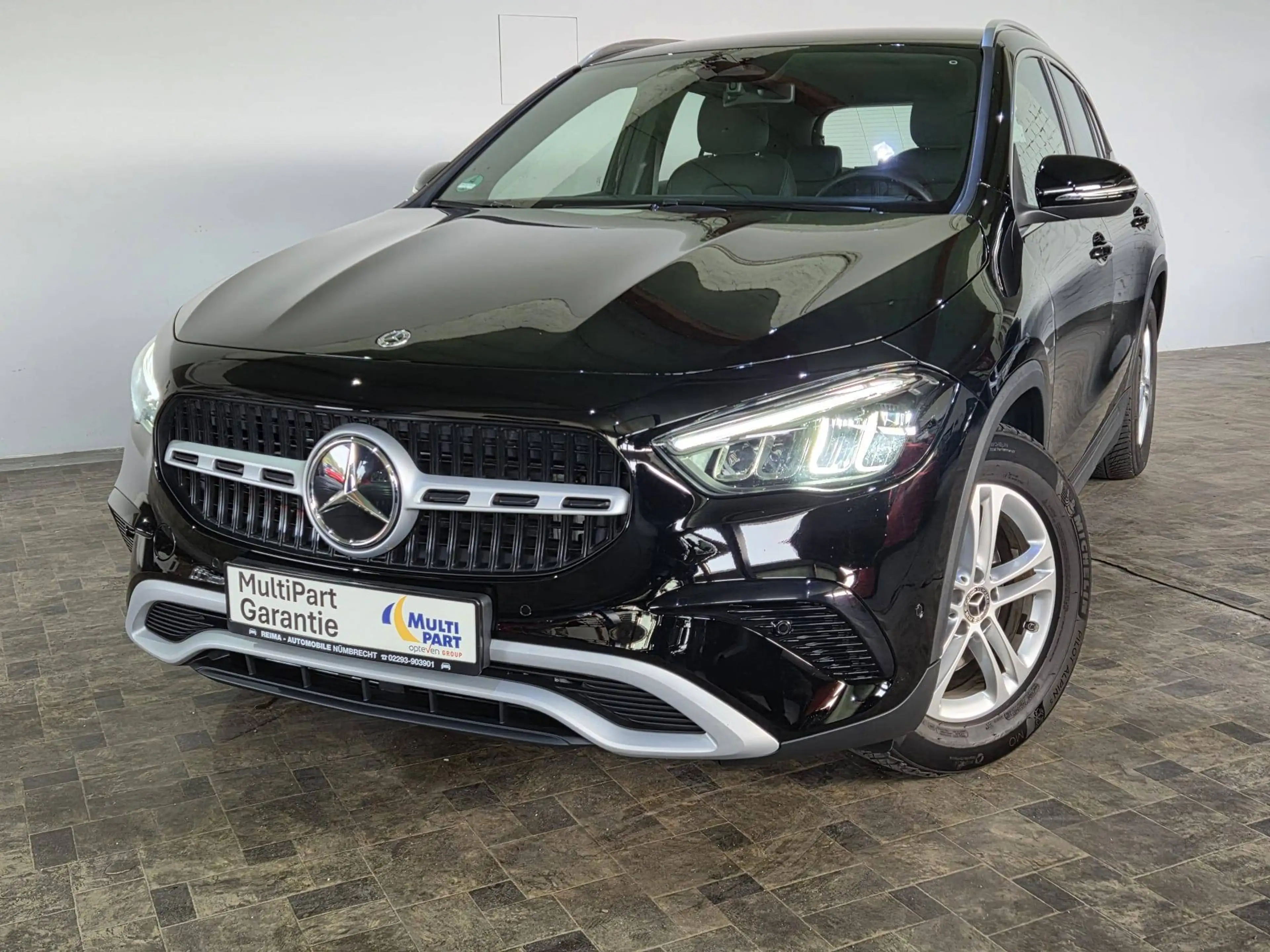 Mercedes-Benz GLA 200 GLA 200, LED, Virtual, Kamera, ACC — photo 6