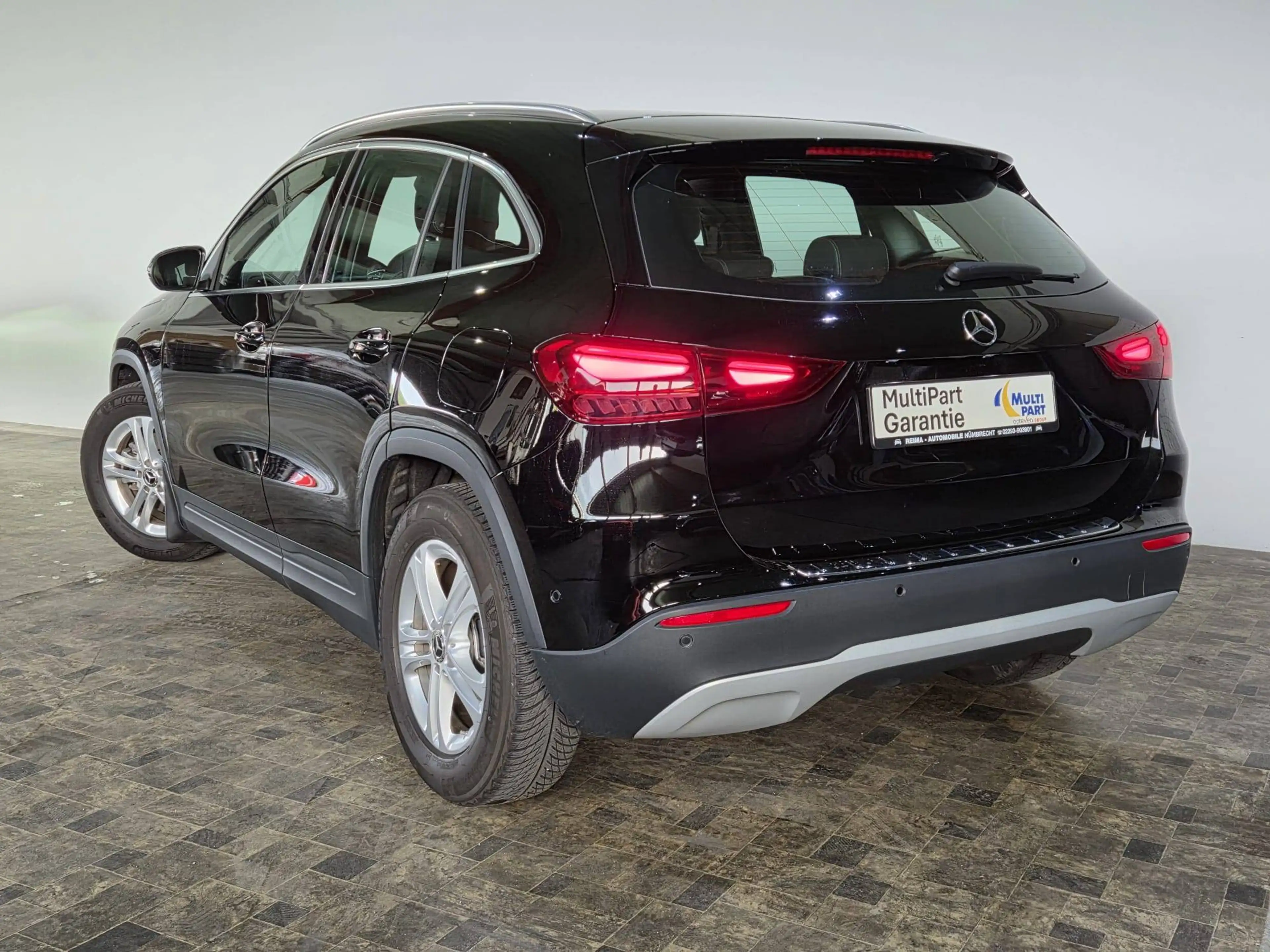 Mercedes-Benz GLA 200 GLA 200, LED, Virtual, Kamera, ACC — photo 11