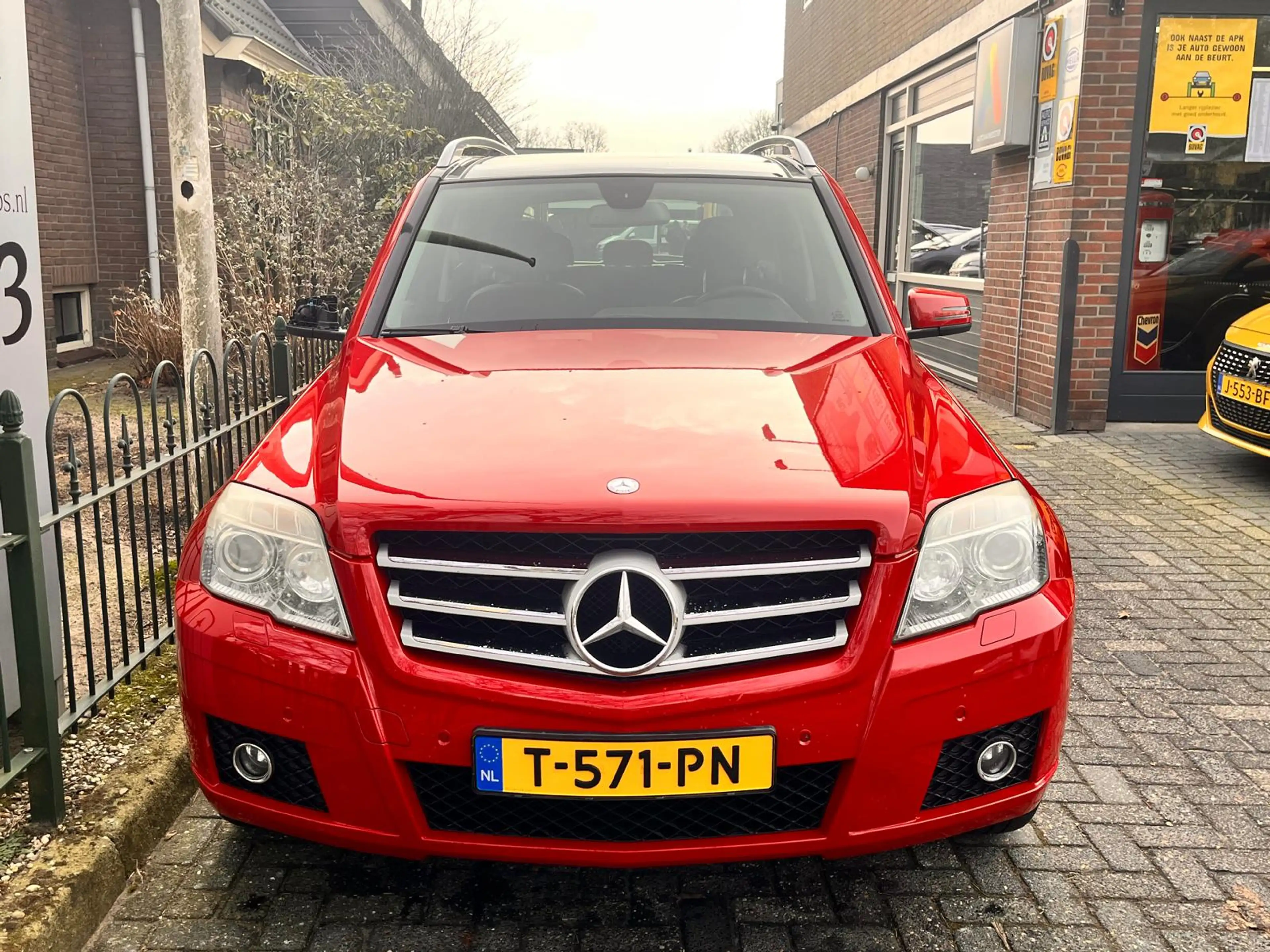 Mercedes-Benz GLK 350 First Edition 4-Matic — photo 4