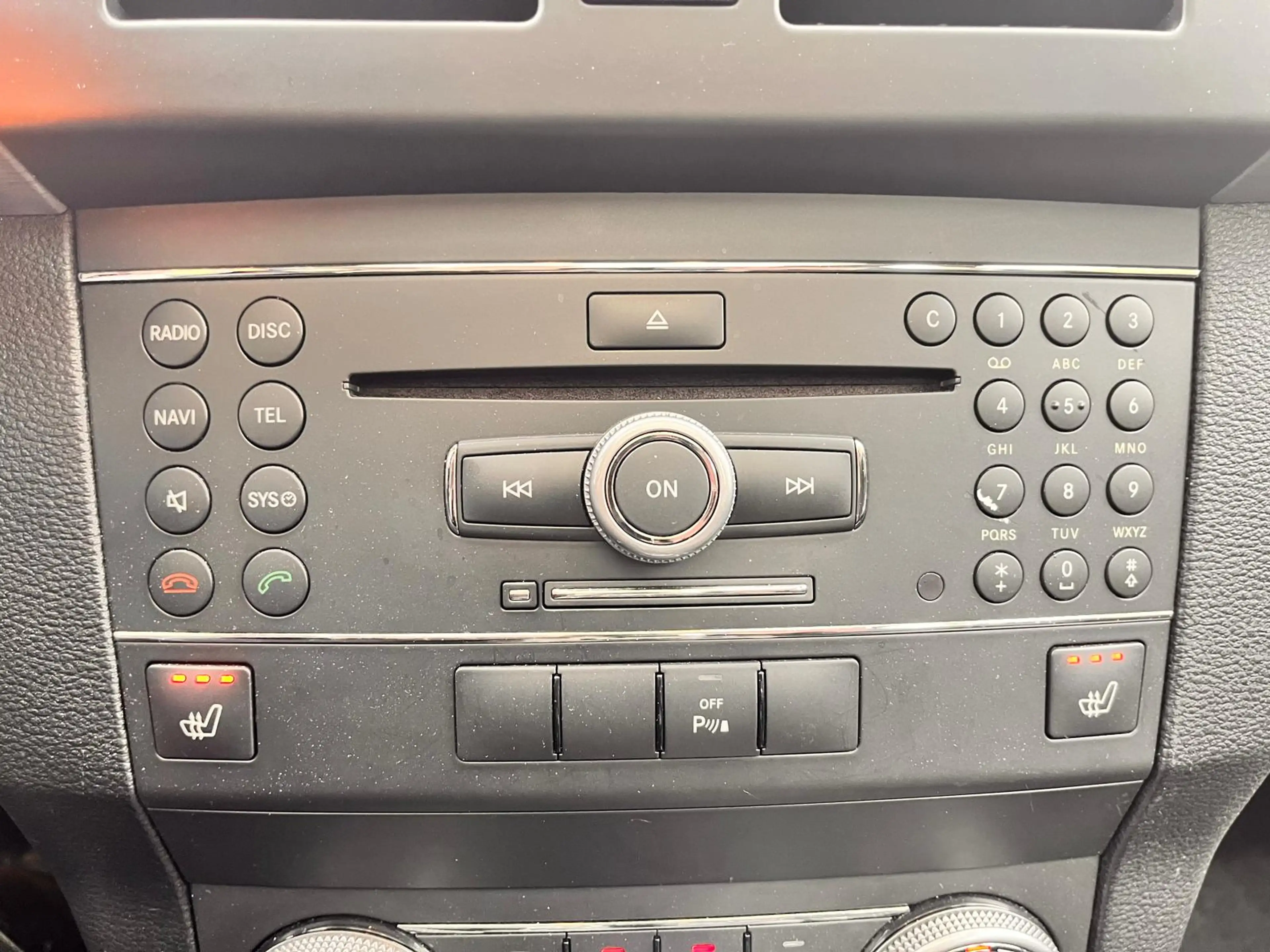 Mercedes-Benz GLK 350 First Edition 4-Matic — photo 35