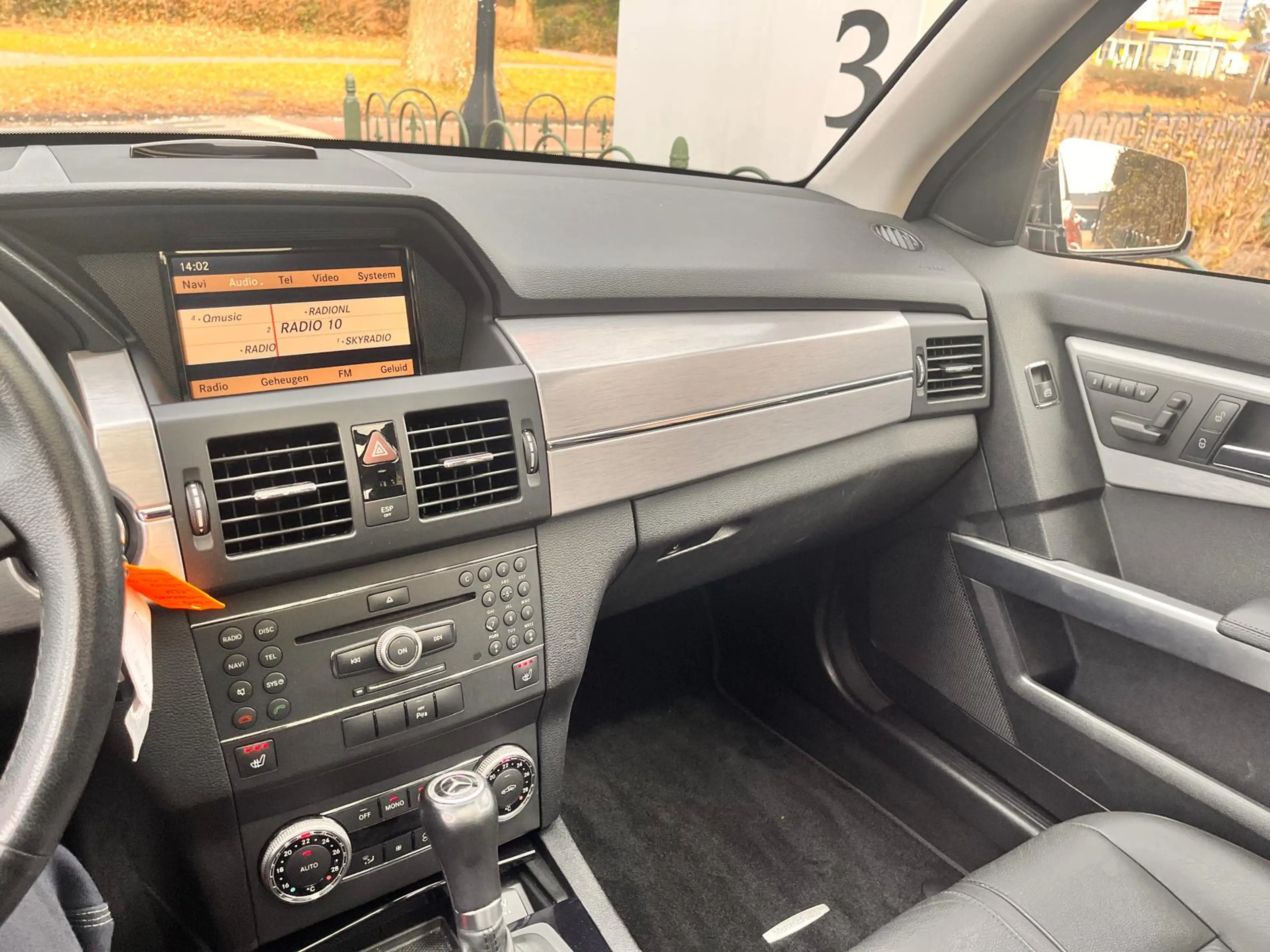 Mercedes-Benz GLK 350 First Edition 4-Matic — photo 28
