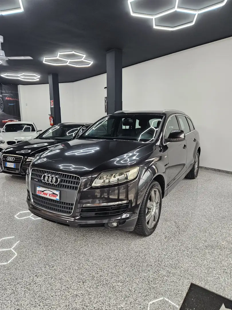 Audi Q7 3.0 V6 tdi quattro tiptronic - 1