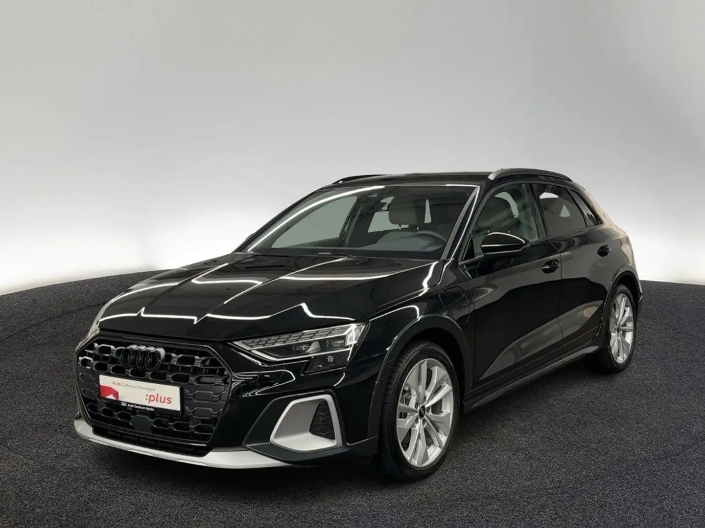 Audi A3 40 TFSI e S tr. RFK LED NAVI VIRTUA Black - 2