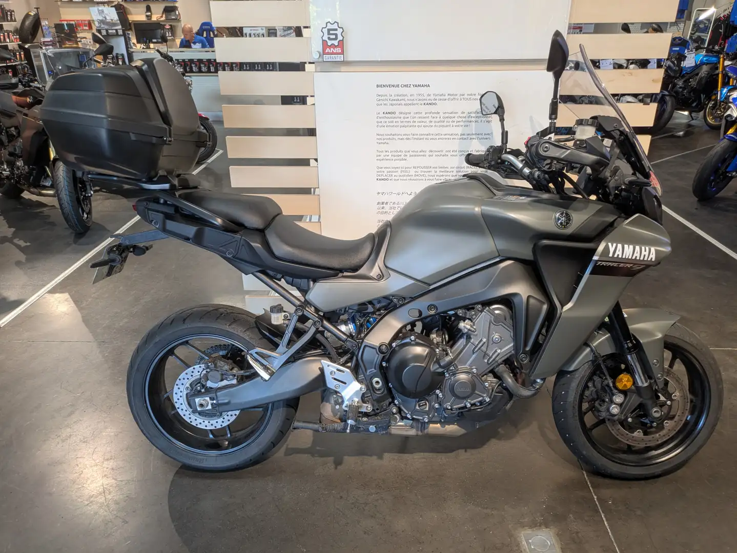 Yamaha Tracer 9 Grijs - 1