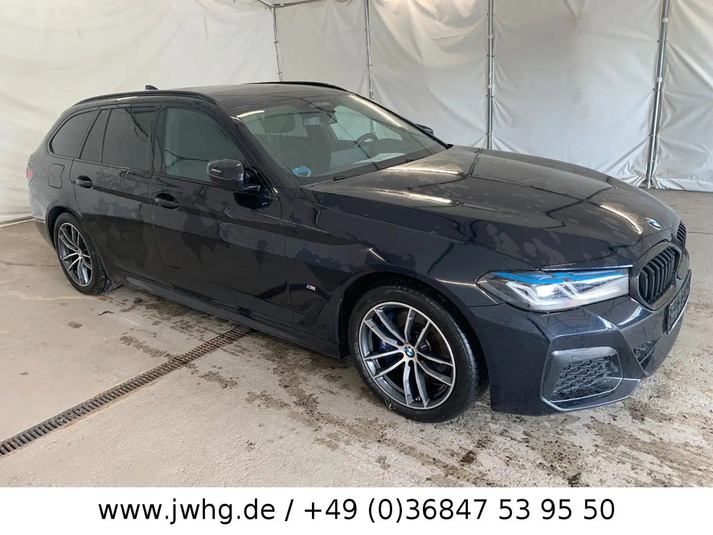 BMW 530 e xDr M Sport HeadUp CockpPro MemoryDisplayK Schwarz - 2